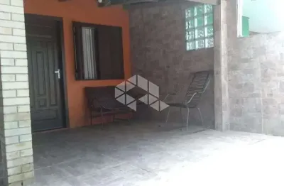 Casa 4 dormitórios, 2 banheiros, com piscina para venda no porto verde jardim algarve em alvorada.