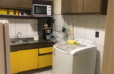 Apartamento à venda com 2 quartos no Residencial Guajuviras