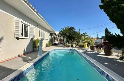 Casa térrea 03 quartos no bairro santo antônio em capão da canoa!