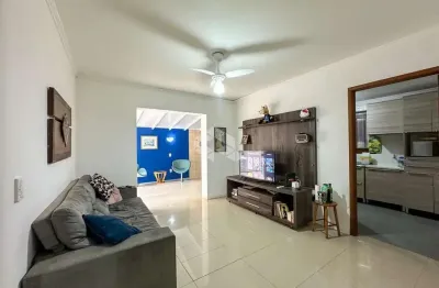 Apartamento com 2 dormitórios, suíte e terraço com vista para o mar a 1 quadra da praia