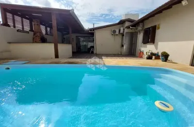 Casa de veraneio em capão novo: piscina, lazer e conforto para seus momentos inesquecíveis