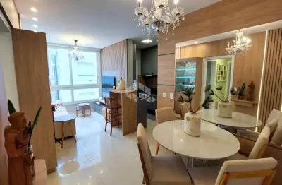 Apartamento mobiliado e decorado à venda no bairro navegantes com 2 dormitórios (1 suíte) e infraestrutura de alto padrão