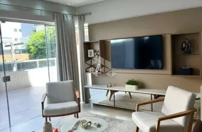 Apartamento à venda no navegantes, capão da canoa com 3 quartos (1 suíte), terraço privativo, box duplo e infraestrutura completa.