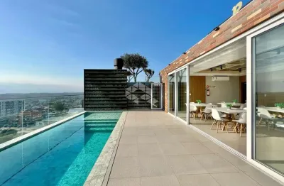 Apartamento de 01 dormitório, mobiliado e decorado, sacada de frente,  01 box , piscina, capão da canoa