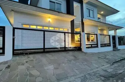 Casa em condomínio fechado com 3 quartos à venda na Três Marias, 434, Arco Íris, Capão da Canoa