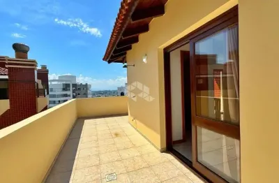 Apartamento 2 dormitórios, cobertura, lareira, 3 quadras do mar no bairro zona nova, capão da canoa