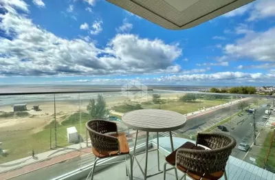 Apatamento com 220 m² privativos, 04 suites de frente para o mar, infra completa, 1 apartamento por andar, no bairro navegantes, em capão da canoa rs