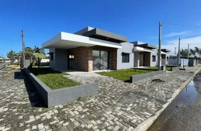 Casa geminada com 2 dormitórios  proxima a praia no jardim beira mar em capão da canoa
