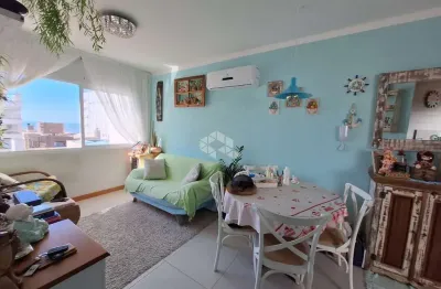 Apartamento de 01 quarto, mobiliado, com box/vaga de garagem, no bairro zona nova, em capão da canoa.