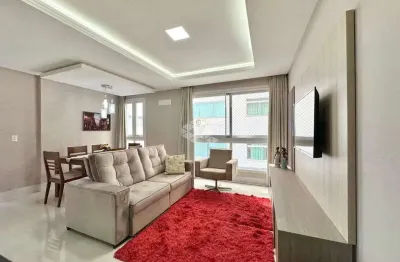 Apartamento de 2 dormitórios mobiliado com box/vaga de garagem no centro de capão da canoa