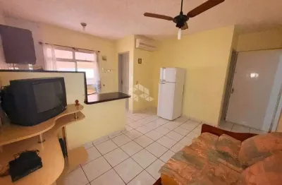 Apartamento de 1 dormitório mobiliado próximo da praça da flávio boianovski em capão da canoa