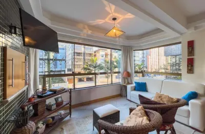 Apartamento de 2 dormitórios mobiliado com vista para o mar e box duplo no centro em capão da canoa