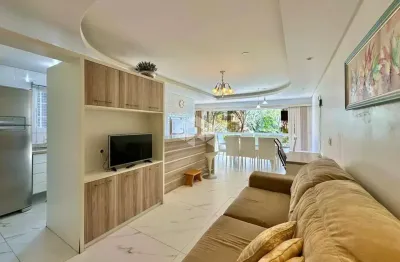 Apartamento de 3 dormitórios com terraço de frente para a praça flávio boianovisk em capão da canoa