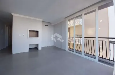 Apartamento com 02 suítes e sacada leste, no bairro zona nova de capão da canoa/rs.
