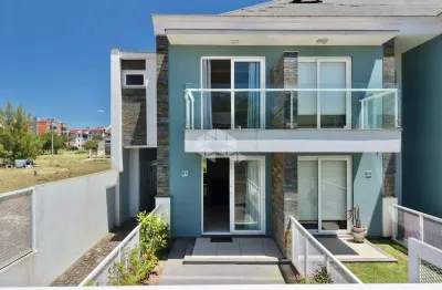 Casa sobrado beira mar de 2 quartos 1 suíte mobiliado em capão novo