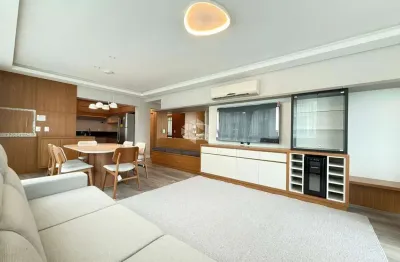 Apartamento de 3 dormitórios sendo 1 suíte mobiliado com Vista Mar e Serra com box/vaga de garagem em Capão da Canoa