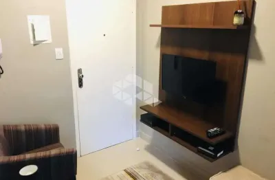 Apartamento 1 d. ref. e decorado na venâncio aires, cidade baixa.