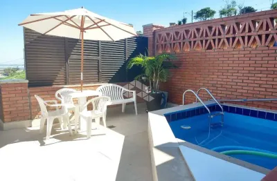 Casa em condomínio fechado com 3 quartos à venda na Avenida Jacuí, 978, Cristal, Porto Alegre