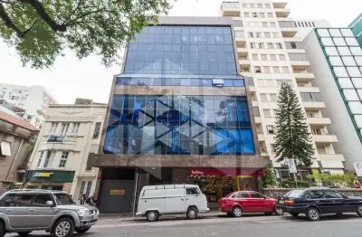 Sala/conjunto comercial à venda, com vaga de garagem, elevador e portaria, localizado em frente à santa casa