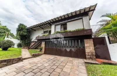 Casa com 3 quartos à venda na Rua João Paetzel, 821, Chácara das Pedras, Porto Alegre