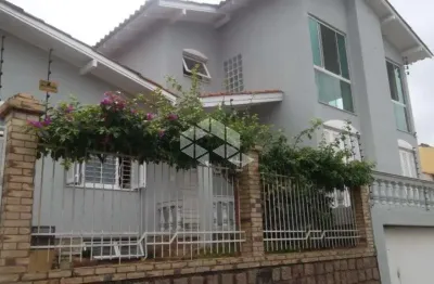 Casa com 4 quartos à venda na Avenida Doutor Rubem Knijnik, 589, Rubem Berta, Porto Alegre