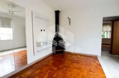 Excelente apartamento à venda, localizado na rua mariz e barros, bairro petrópolis.
