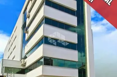 Sala comercial com vaga de garagem, em prédio alto padrão, portaria 12h, no menino deus