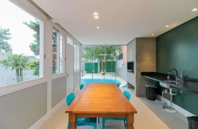 Casa alto padrão 03 dormitórios 01 suíte- chácara das pedras