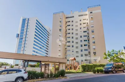 Cobertura com 4 dormitórios e 4 vagas no bairro chácara das pedras