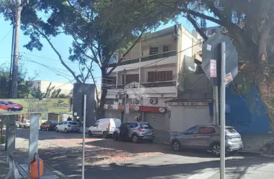 Ponto comercial à venda na Rua Caju, 29, Petrópolis, Porto Alegre
