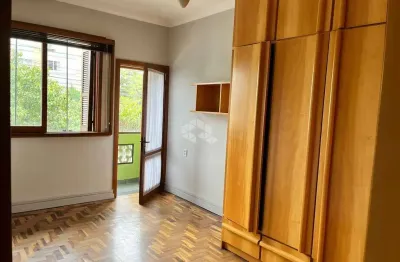 Apartamento de 2 dormitórios, no bairro rio branco, porto alegre