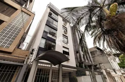 Apartamento de 02 dormitorios, uma suite, com sacada e uma vaga de garagem