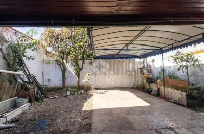 Casa com 4 quartos à venda na Rua Luiz Carlos de Oliveira, 388, Xaxim, Curitiba