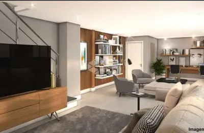 Belo apartamento garden com três suítes e duas vagas de garagem.