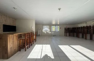 Apartamento semi mobiliado de 2 quartos bem localizado na vila nova
