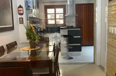Casa com 3 quartos à venda na Rua Cangussu, 195, Nonoai, Porto Alegre