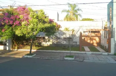 Casa com 3 quartos à venda na Rua Ibirubá, 160, Cavalhada, Porto Alegre