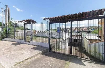 Casa com 4 quartos à venda na Rua Marquês do Maricá, 709, Vila Nova, Porto Alegre