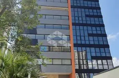 03 suítes e 04 vagas de garagem em prédio condomínio clube com total infraestrutura no bairro madureira  em caxias do sul