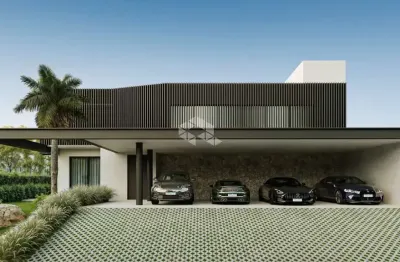 Casa com 560m² edificados num terreno de 1.050m² no condomínio monterey em caxias do sul