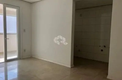 Apartamento 02 dormitórios no bairro nossa senhora de lourdes em caxias do sul