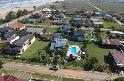 Casa na praia de paraíso - conforto e praticidade a 60m do mar!