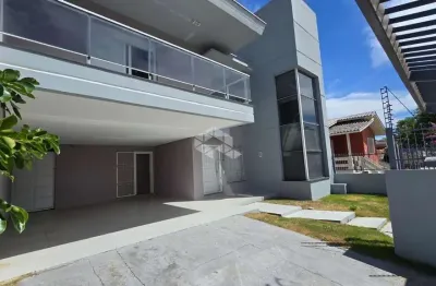 03 suítes sendo 01 máster no altos do seminário em caxias do sul/rs.