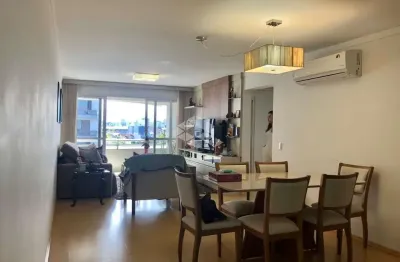 Apartamento semimobiliado 3 dormitórios no bairro rio branco em caxias do sul