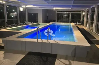 Apartamento mobiliado com 02 dormitórios e 02 vagas de garagem no bairro Panazzolo em Caxias do Sul