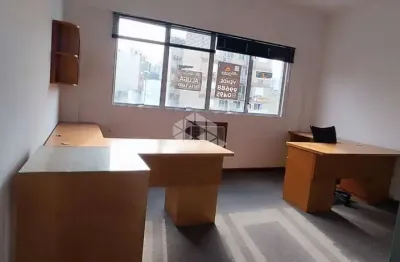 Sala comercial à venda na Rua Washington Luiz, 862, Centro Histórico, Porto Alegre