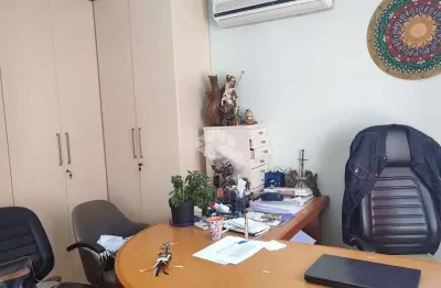 Sala comercial com 3 salas à venda na Rua dos Andradas, 1781, Centro Histórico, Porto Alegre