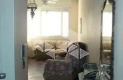 Apartamento  2 dormitórios próximo a redenção na cidade baixa.