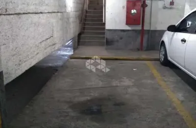 Crédito real vende 1 box de garagem coberta no edifício garagem marechal floriano, no centro histórico