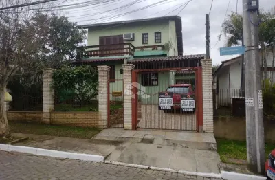 Sobrado com 360 m2 no bairro nossa senhora das graças em canoas